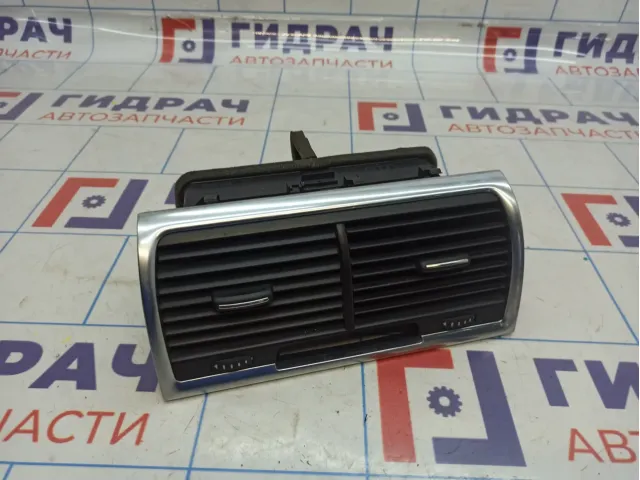 Дефлектор воздушный центральный Audi Q7 (4L) 4L0820951N3Q7