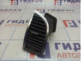 Дефлектор воздушный левый Audi Q7 (4L) 4L0820901S3Q7