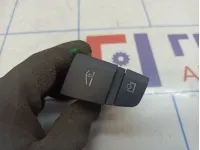 Кнопка открывания бардачка Audi Q7 (4L) 4L1927227VUV