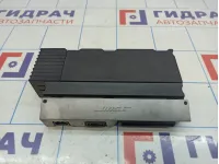 Усилитель акустической системы Audi Q7 (4L) 4L0035223D