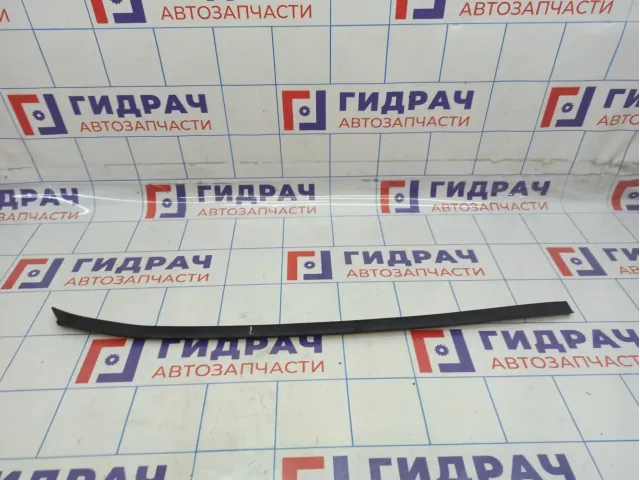 Молдинг лобового стекла левый Audi Q7 (4L) 4L08543275AP