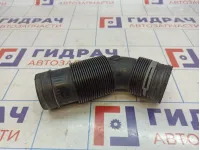 Патрубок воздушного фильтра Audi Q7 (4L) 7L8129684