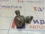 Клапан вентиляции картерных газов левый Audi Q7 (4L) 079131101H