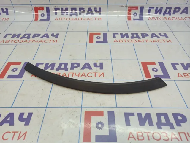 Накладка заднего крыла правого Audi Q7 (4L)