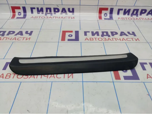 Накладка порога внутренняя задняя правая Audi Q7 (4L) 4L0853376E