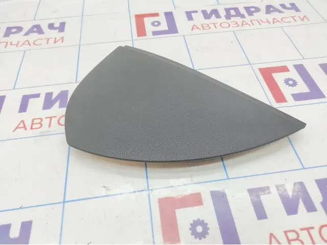 Накладка торпедо правая Audi Q7 (4L) 4L0857086A4PK