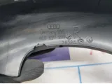 Накладка петли багажника правая Audi Q7 (4L) 4L0827280