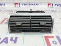 Дефлектор воздушный центральный Audi Q7 (4L) 4L0820951N3Q7