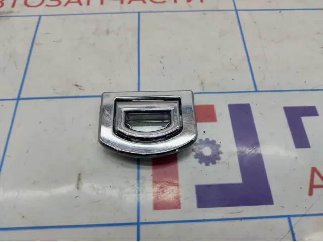 Ручка коврика багажника Audi Q7 (4L) 1K0864203