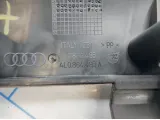 Обшивка багажника на заднюю панель Audi Q7 (4L) 4L0864483