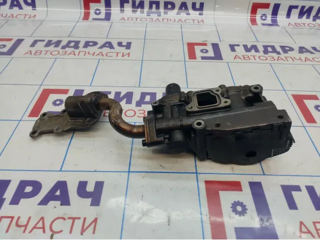 Насос масляный Audi Q7 (4L) 079115103S
