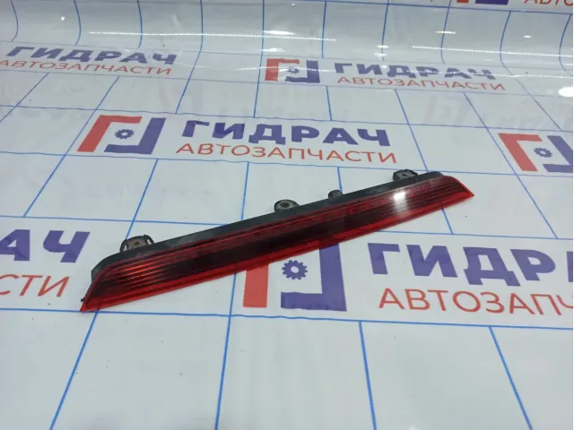 Фонарь задний (стоп сигнал) Audi Q7 (4L) 4L0945097