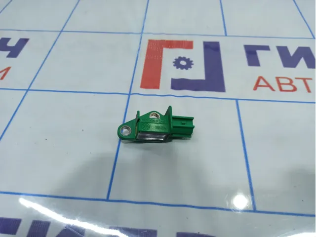 Датчик AIR BAG Audi Q7 (4L) 1K0909606C