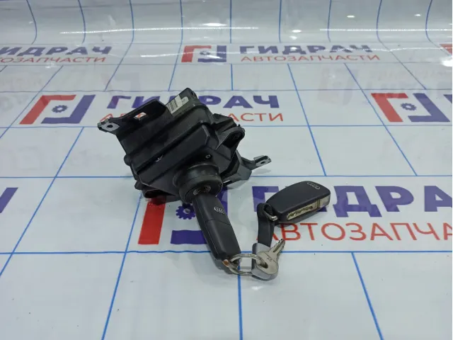 Замок зажигания Audi Q7 (4L) 4F0910131C