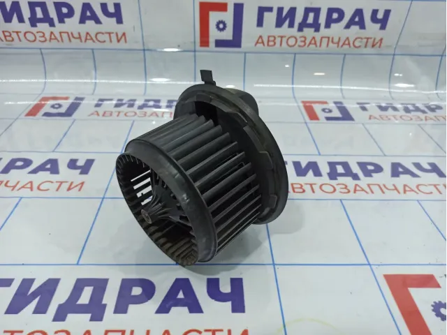 Моторчик отопителя Audi Q7 (4L) 7H0819021