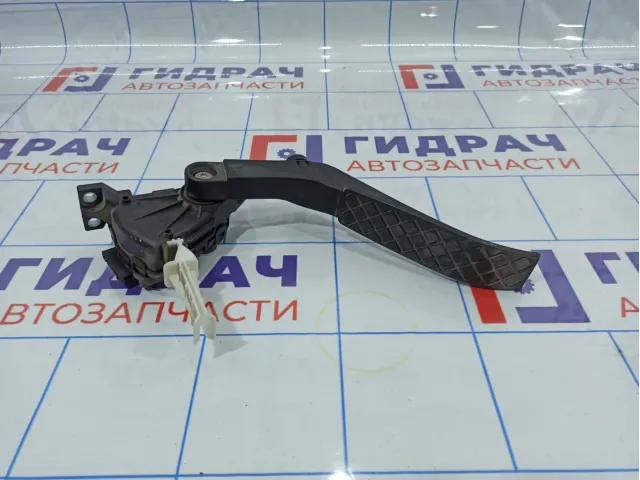 Педаль газа Audi Q7 (4L) 7L0723507D
