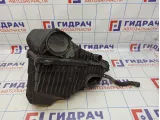 Корпус воздушного фильтра правый Audi Q7 (4L) 7L6129607BE