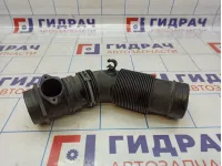 Патрубок воздушного фильтра правый Audi Q7 (4L) 7L8129684