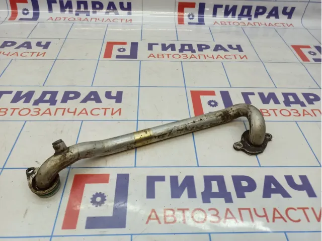 Трубка системы охлаждения Audi Q7 (4L) 079121481R