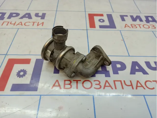 Клапан вентиляции картерных газов Audi Q7 (4L) 079131101H