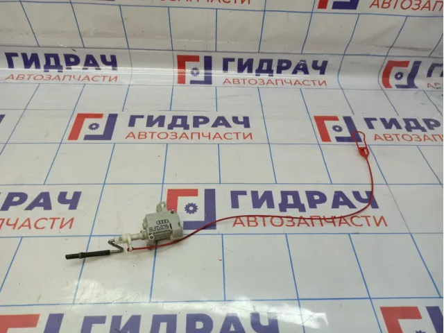 Активатор замка крышки бензобака Audi Q7 (4L) 4L0810773B