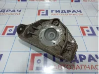 Кронштейн амортизатора Audi Q7 (4L) 7L0412391E Кронштейн амортизатора Audi Q7 (4L) 7L0412391E