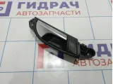Ручка двери внутренняя правая Audi Q7 (4L) 4L0837020A