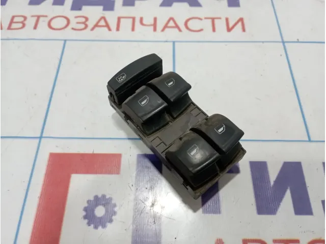 Блок управления стеклоподъемниками Audi Q7 (4L) 4F0959851F