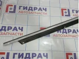 Накладка стекла переднего правого Audi Q7 (4L) 4L0853284C