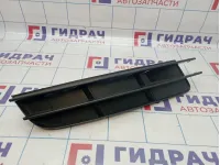 Решетка в бампер правая Audi Q7 (4L) 4L0807682