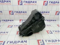 Корпус воздушного фильтра левый Audi Q7 (4L) 7L6128607AA