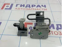 Петли двери задней правой Audi Q7 (4L) 4L0833412A