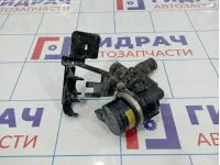 Насос водяной электрический Audi Q7 (4L) 7L0965561K