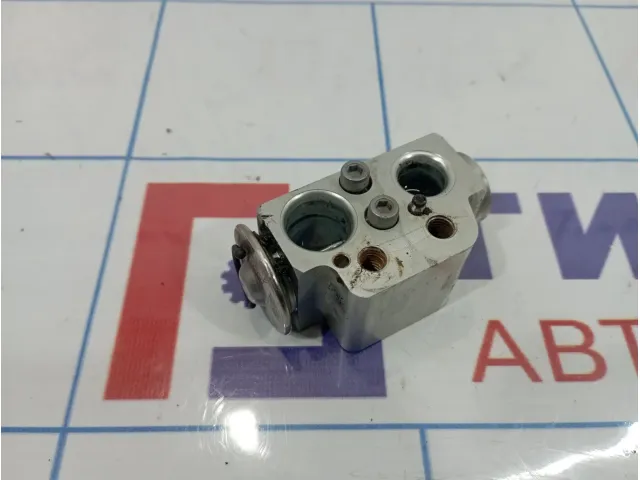 Клапан кондиционера Audi Q7 (4L) 7L0820712A