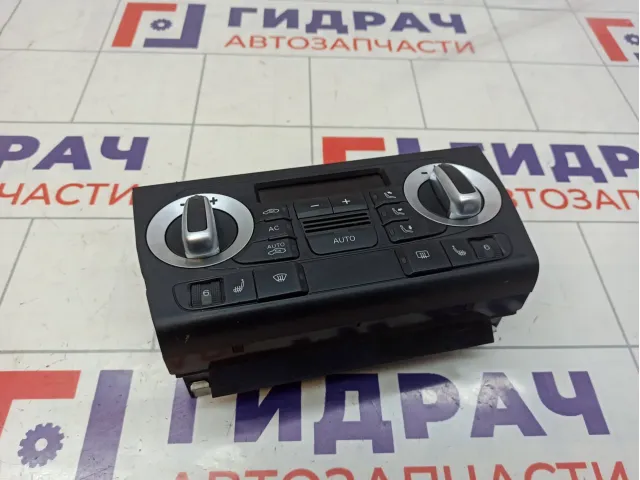 Блок управления климатической установкой Audi A3 (8P) 8P0820043BNXHA