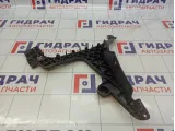 Направляющая заднего бампера правая Audi A3 (8P) 8P4807378B