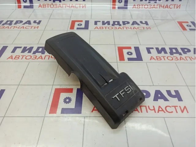 Накладка двигателя Audi A3 (8P) 03F103935A