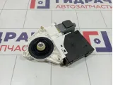 Моторчик стеклоподъемника передний левый Audi A3 (8P) 8P0959801Q