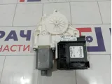 Моторчик стеклоподъемника передний левый Audi A3 (8P) 8P0959801Q