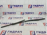 Поводок стеклоочистителя передний правый Audi A3 (8P) 8P1955408A