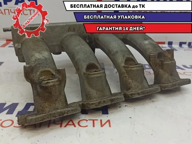 Коллектор впускной Audi A4 06B133223AC.