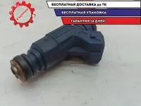 Форсунка топливная Audi A4 06B133551M.