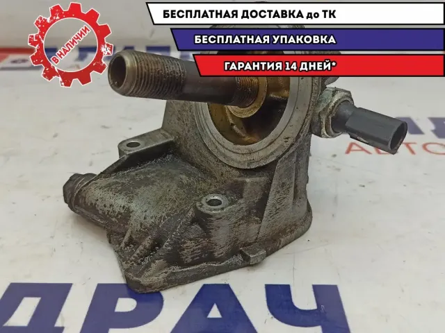 Кронштейн масляного фильтра Audi A4 06A115417.