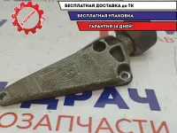 Кронштейн опоры двигателя передний Audi A4 8E0199343J. Дефект.
