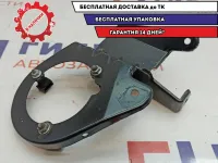 Кронштейн воздушного насоса Audi A4 8E0906615B.
