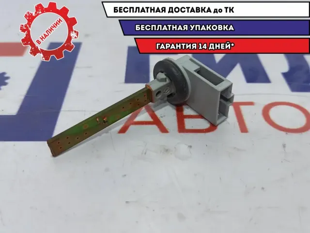 Датчик температуры воздуха Audi A4 4B0820539.