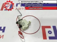 Активатор замка крышки бензобака Audi A4 8E0862153A.