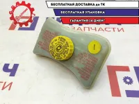 Бачок главного тормозного цилиндра Audi A4 8E0611301G.