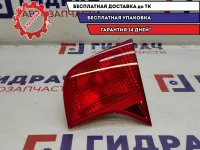 Фонарь задний внутренний правый Audi A4 8E5945094A.