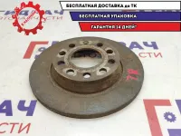 Диск тормозной задний Audi A4 8E0615601Q.